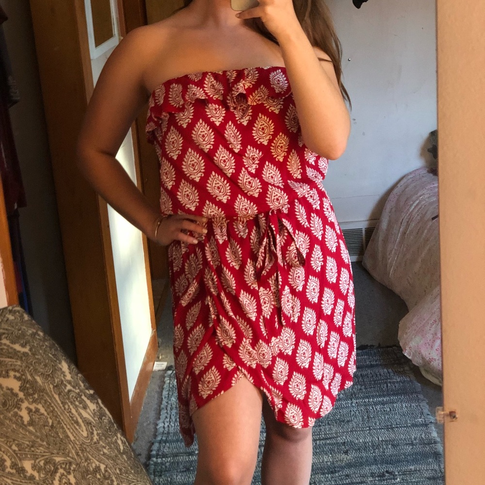 Lucy Love red & white strapless dress